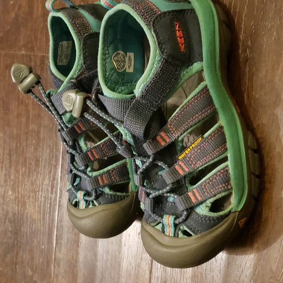 Keen hiking sandals - Picture 2 of 4